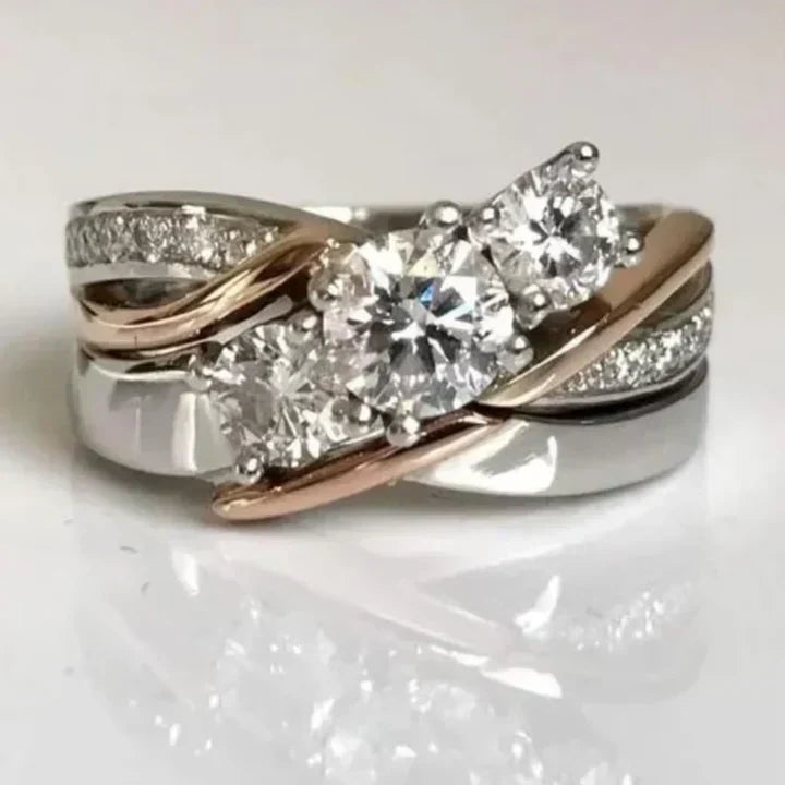 Vintage Gold and Silver Zirconia Ring