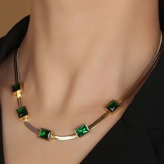 Vintage Green Zircon Necklace