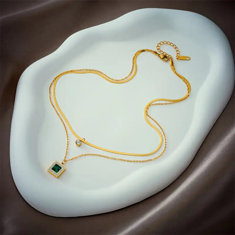 Emerald Tirena Necklace