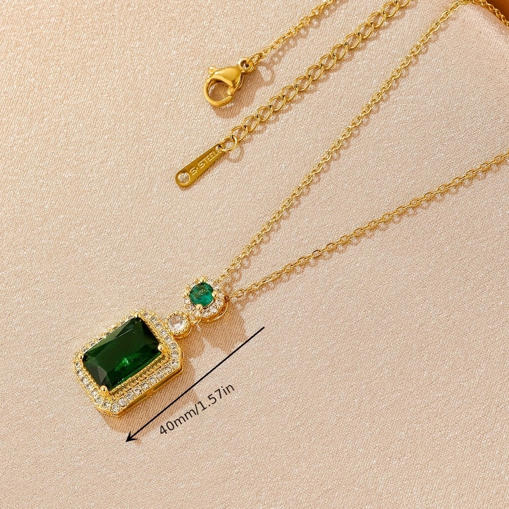 Emerald Stone Greta Collar
