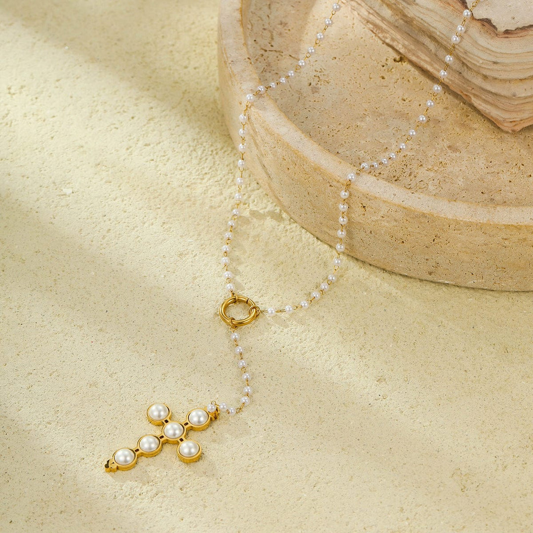 Chic Mini Pearl Collar