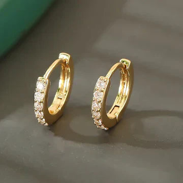 Coastal-Inspired Gold Pendant Earrings
