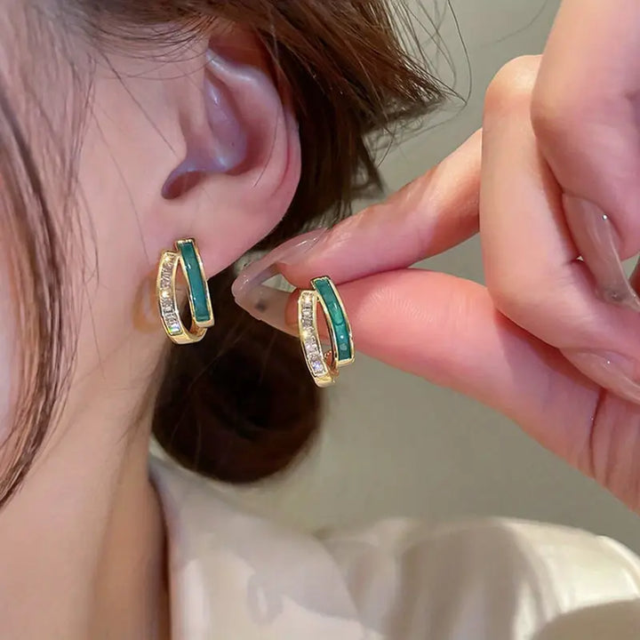 Chloé Leaf Earrings