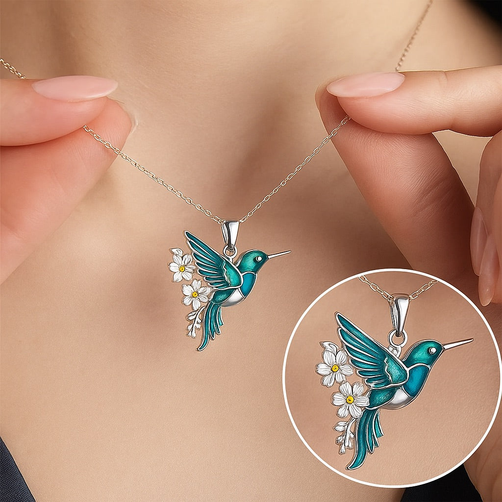 Elegant Hummingbird Necklace with Complimentary Earrings – Limited Time Only!