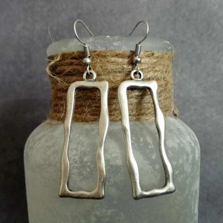 Vintage Rectangular Silver Earrings" can be rewritten as "Chic Vintage Silver Rectangle Earrings.