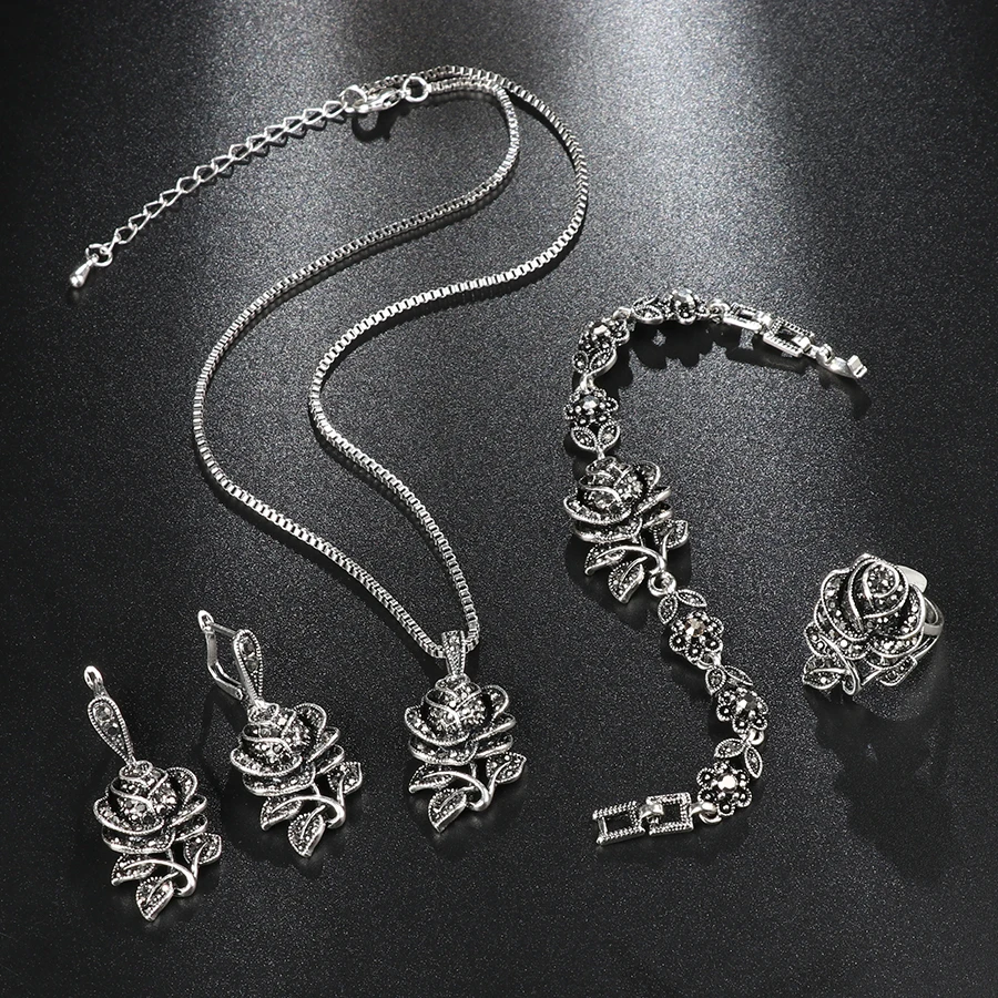Elegant Silver Zirconia Jewelry Set