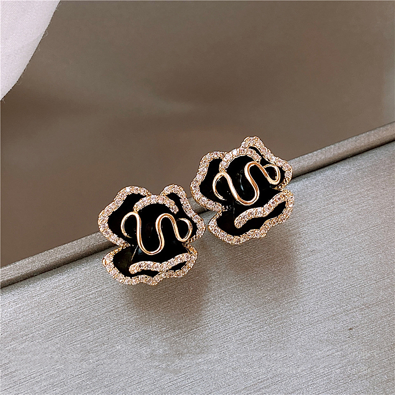 Gold Elegant Black Lotus Earrings