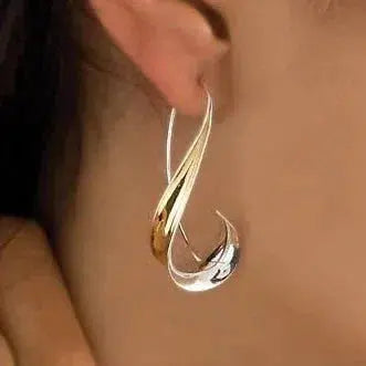 Retro Gold Drop Earrings