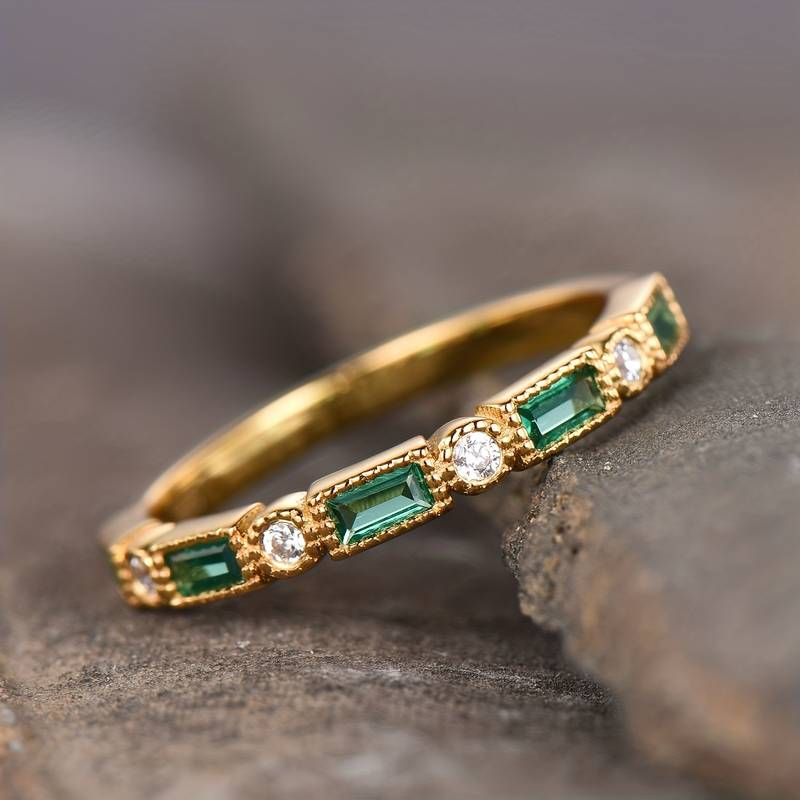 Vintage Cubic Zirconia & Diamond Ring