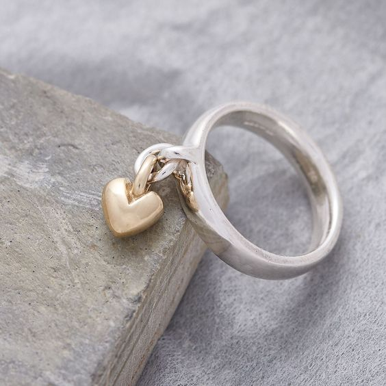 Vintage Silver Heart Dangle Ring