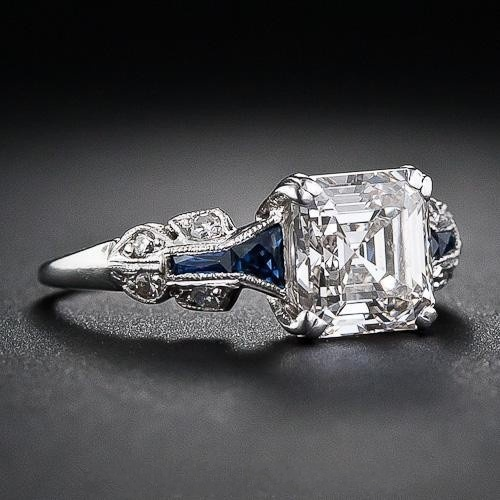 Stunning Vintage Blue and Silver Ring