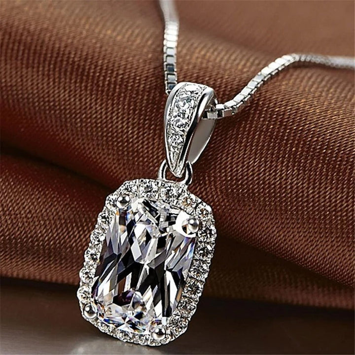 Vintage Silver Collar with Cushion-Cut Carved Crystal