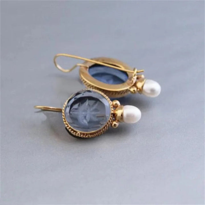 Timeless Pearl Earrings