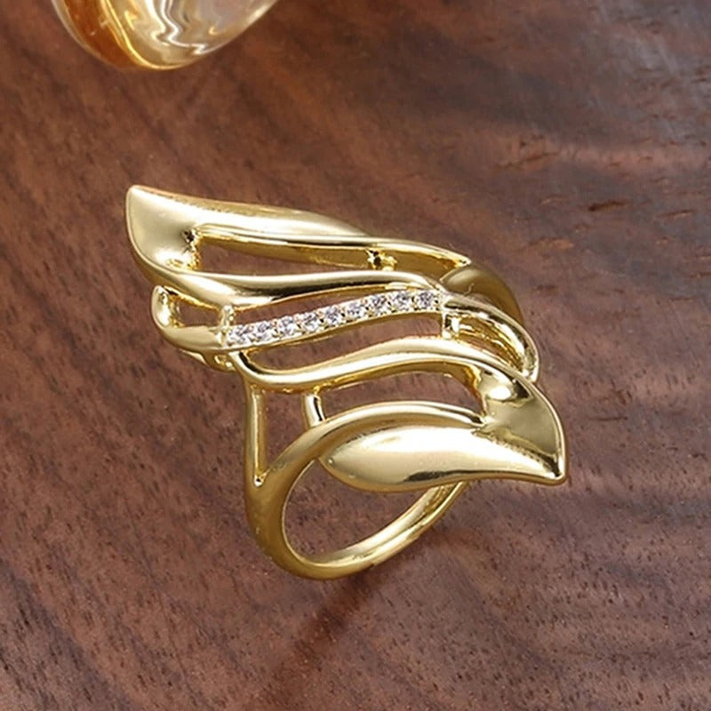 Twisted Leaf Vintage Gold Ring