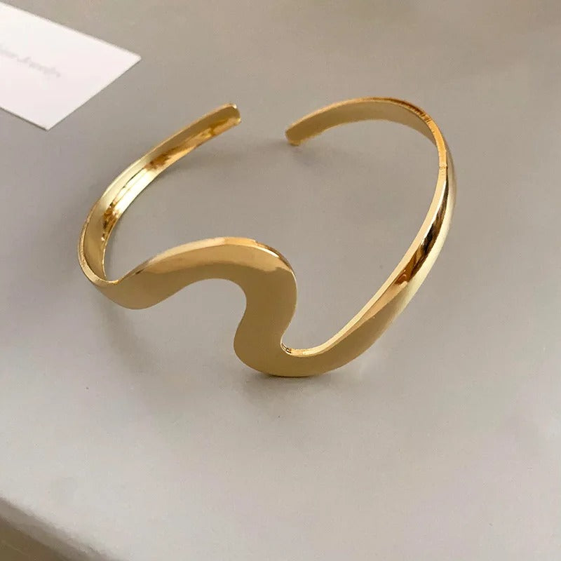 Classic Gold Wave Open Bracelet