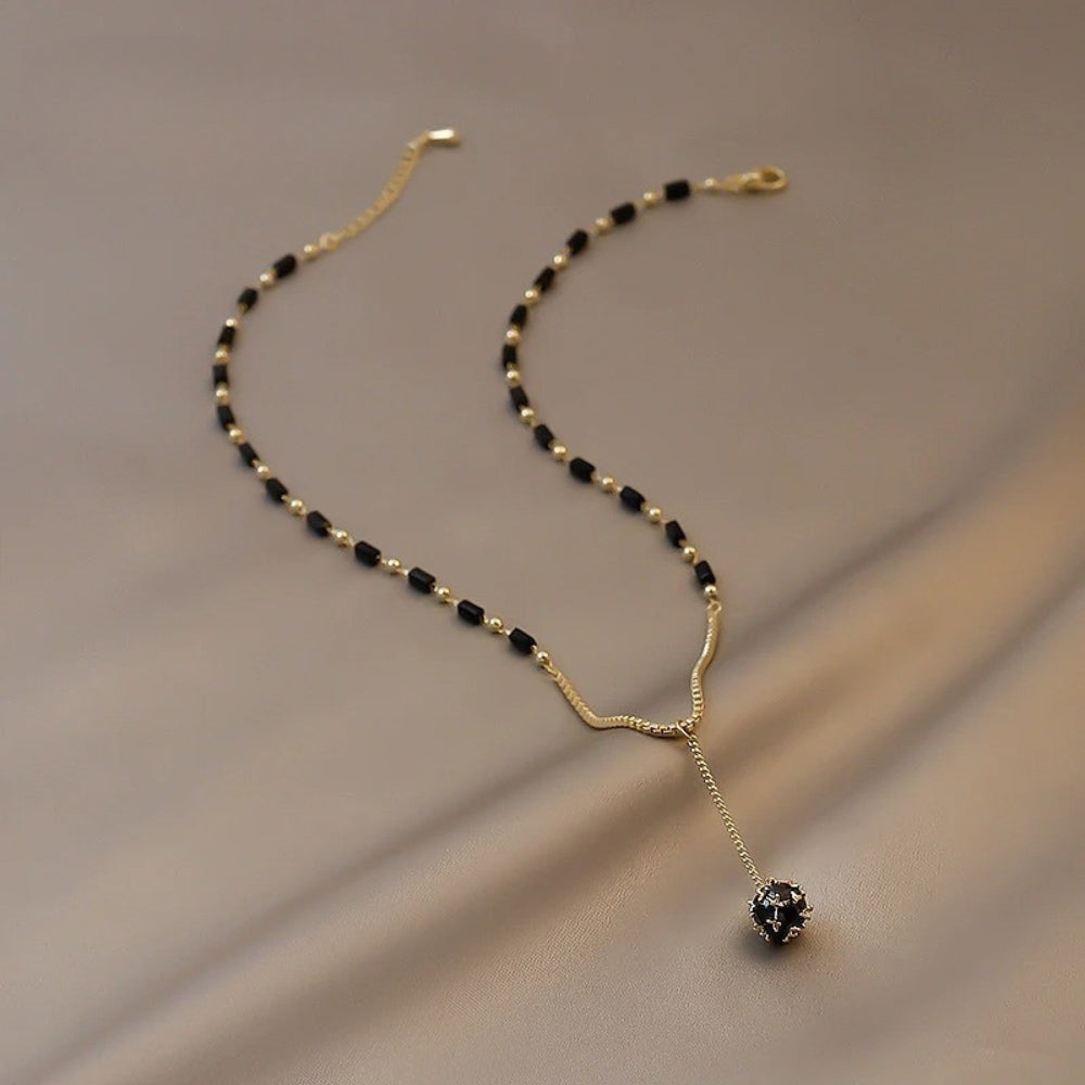 Vintage Black Bead Collar with Teardrop Pendant