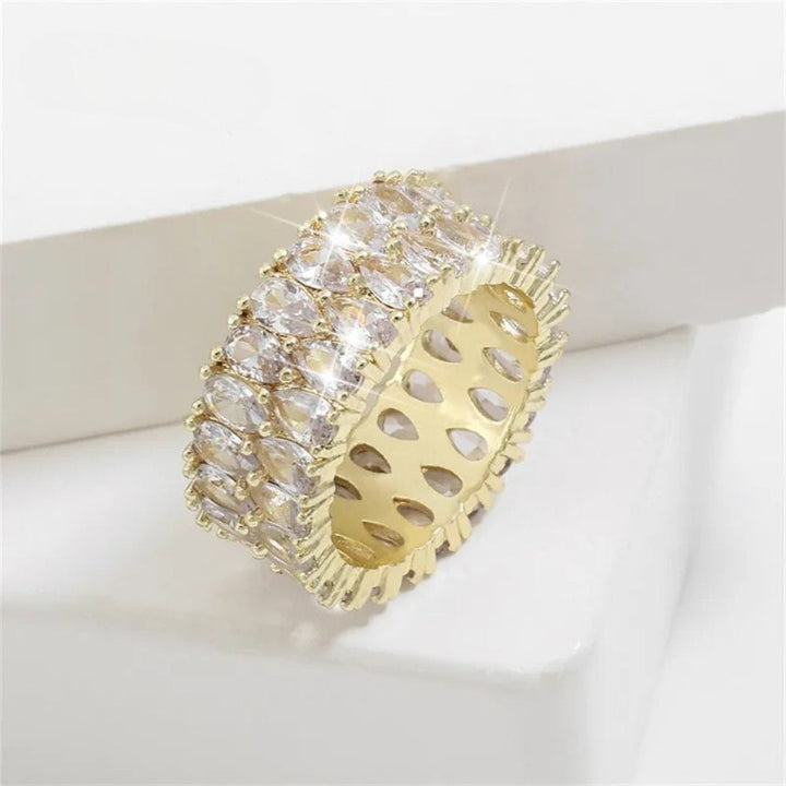 Vintage Wide Crystal Gold Ring