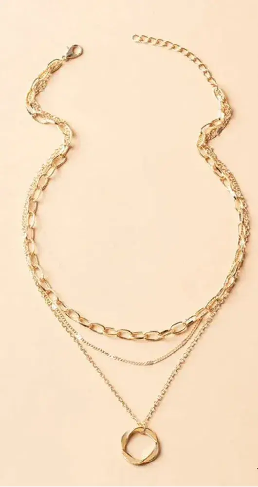 Vintage Layered Chain Collar with Gold Pendant